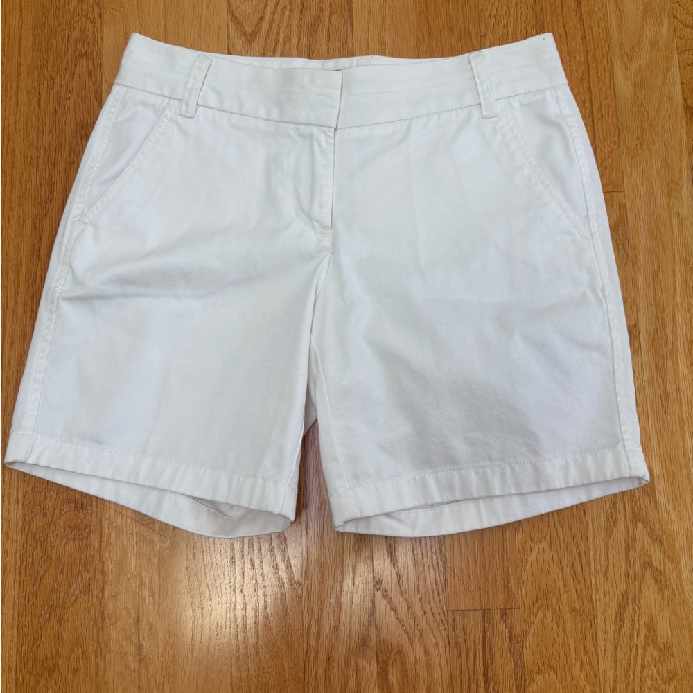 J.Crew Women's White Classic Bermuda Chino Shorts Size 2 Summer Preppy